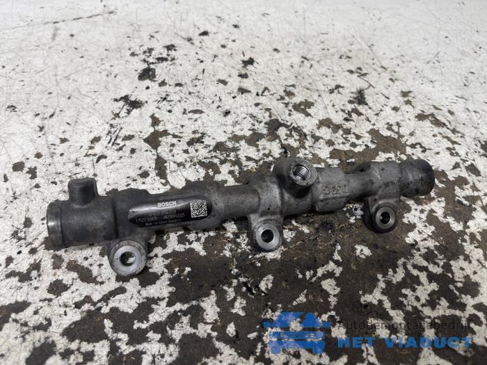 Usagé Système d'injection Renault Master III (FV) 2.3 dCi 125 16V FWD Prix € 40,00 Règlement à la marge proposé par Het Viaduct