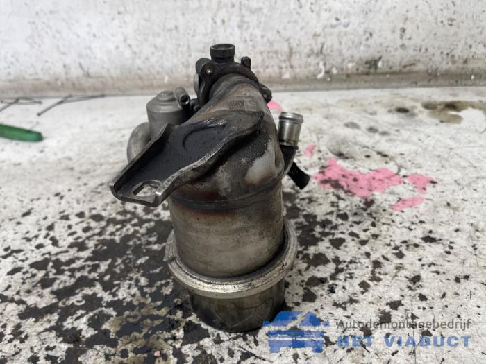 Gebrauchte Ölfiltergehäuse Volkswagen Golf VII (AUA) 1.6 TDI BMT 16V Preis € 40,00 Margenregelung angeboten von Het Viaduct