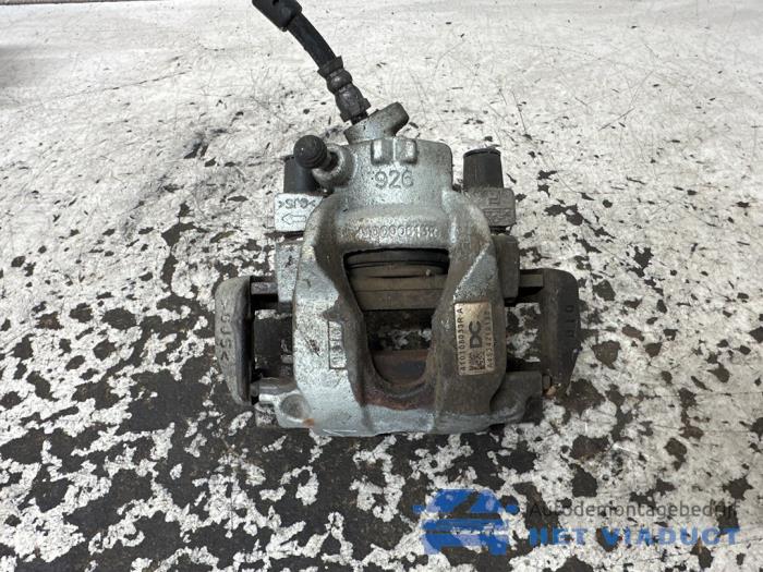 Gebrauchte Bremszange links vorne Renault Twingo III (AH) ZE R80 Preis € 40,00 Margenregelung angeboten von Het Viaduct