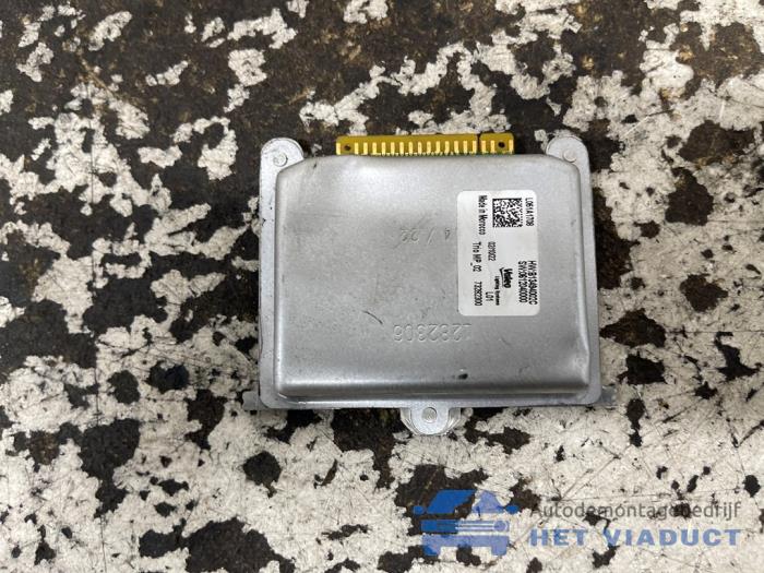 Usados Módulo de faros LED Opel Corsa F (UB/UH/UP) 1.2 Turbo 12V 100 Precio € 80,00 Norma de margen ofrecido por Het Viaduct