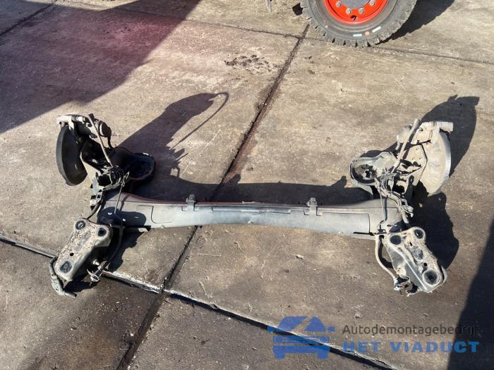 Gebrauchte Hinterachse Vorderradantrieb Opel Corsa F (UB/UH/UP) 1.2 Turbo 12V 100 Preis € 250,00 Margenregelung angeboten von Het Viaduct