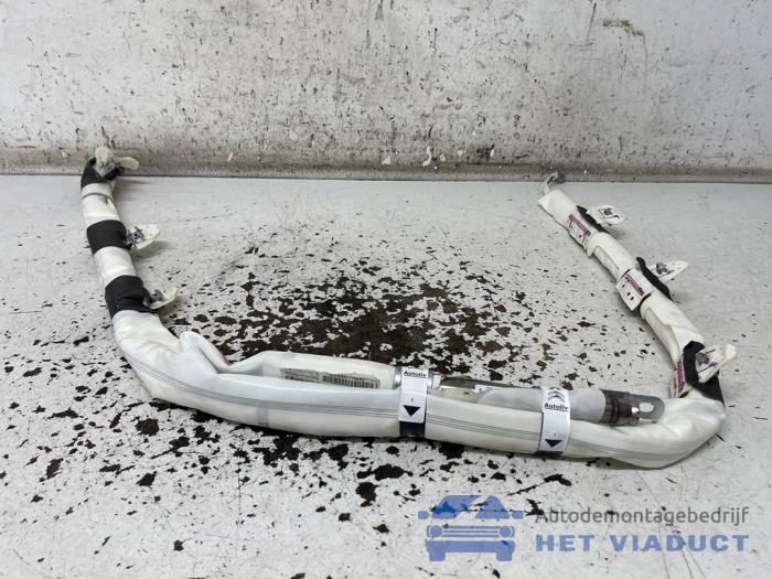 Używane Kurtyna lewa Opel Corsa F (UB/UH/UP) 1.2 Turbo 12V 100 Cena € 60,00 Procedura marży oferowane przez Het Viaduct