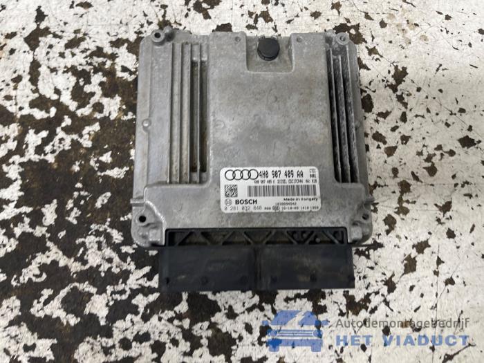 Used Engine management computer Audi A8 (D4) 4.2 TDI V8 32V Quattro Price on request offered by Het Viaduct
