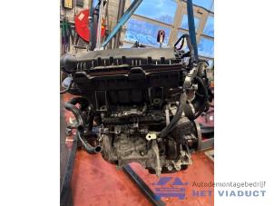 Engine from a Opel Astra L Sports Tourer (F4/FC/FN/FR) 1.2 Turbo 110 12V 2023