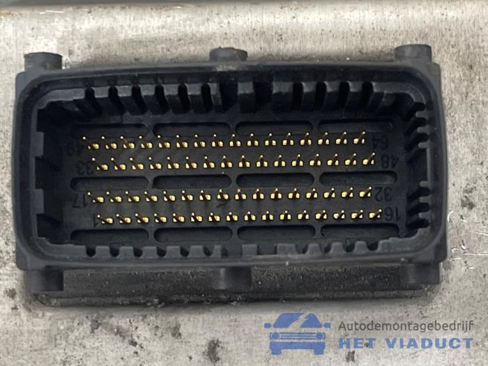 Engine management computer from a Opel Zafira (M75) 1.8 16V Ecotec 2011