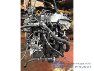 Engine from a Volkswagen Passat Variant (3G5) 2.0 TDI 16V 190 2020