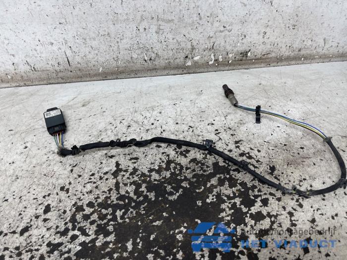 Usados Sensor Nox BMW 1 serie (F21) 120d TwinPower Turbo 2.0 16V Precio € 125,00 Norma de margen ofrecido por Het Viaduct