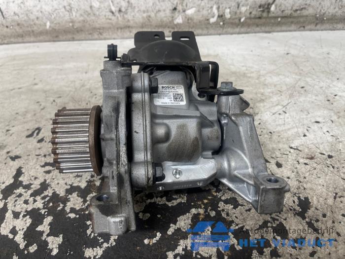 Begagnade Dieselpump Mercedes A Limousine (177.1) 1.5 A-180d Pris € 250,00 Marginaltabell erbjuds av Het Viaduct