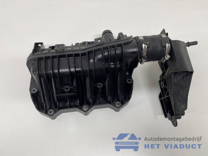 Begagnade Insugsrör Ford C-Max (DXA) 1.0 Ti-VCT EcoBoost 12V 125 Pris € 40,00 Marginaltabell erbjuds av Het Viaduct