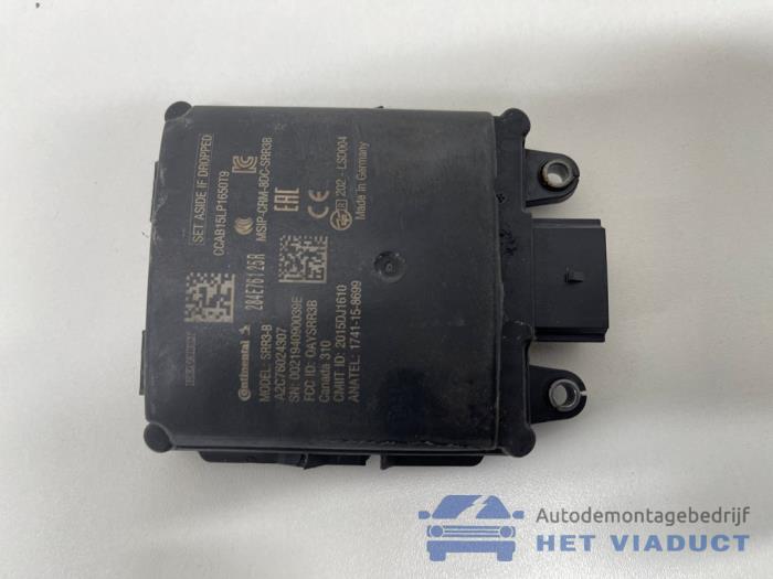 Begagnade Radarsensor Renault Clio V (RJAB) 1.0 TCe 100 12V Pris € 100,00 Marginaltabell erbjuds av Het Viaduct