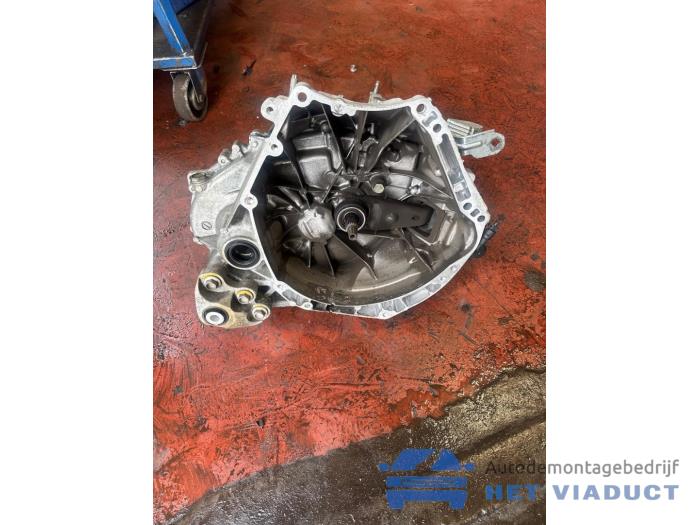 Gebrauchte Getriebe Mazda 2 (DJ/DL) 1.5 SkyActiv-G 90 Preis € 250,00 Margenregelung angeboten von Het Viaduct