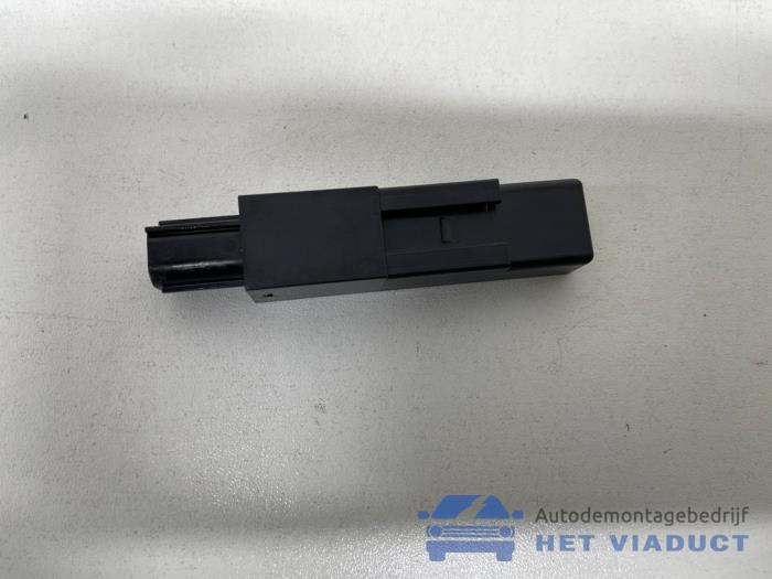 Używane Keyless Entry-Antena Mazda 2 (DJ/DL) 1.5 SkyActiv-G 90 Cena € 20,00 Procedura marży oferowane przez Het Viaduct