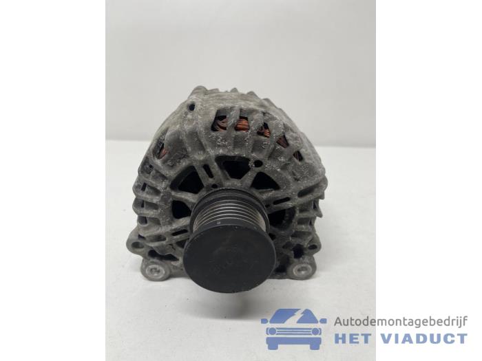 Begagnade Dynamo Volkswagen Transporter T5 2.0 TDI DRF Pris € 100,00 Marginaltabell erbjuds av Het Viaduct