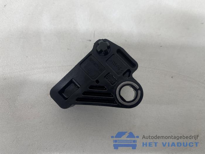Begagnade TDC-sensor Ford Focus 4 Wagon 1.0 EcoBoost 12V Hybrid 155 Pris € 15,00 Marginaltabell erbjuds av Het Viaduct