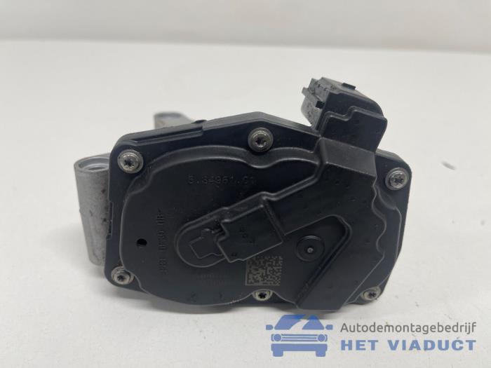 Gebrauchte Drosselklappengehäuse Ford Focus 4 Wagon 1.0 EcoBoost 12V Hybrid 155 Preis € 30,00 Margenregelung angeboten von Het Viaduct