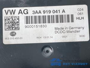 Central electronic Modul van een Volkswagen Tiguan (5N1/2) 2.0 TDI 16V Blue Motion 2014