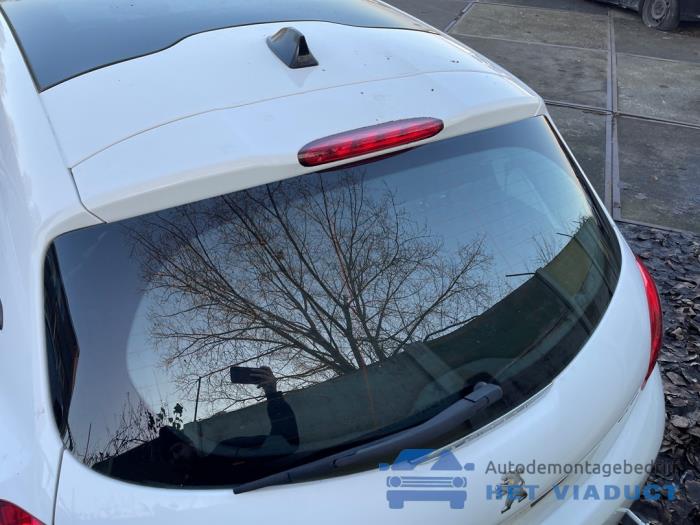 Gebrauchte Heckklappe Peugeot 208 I (CA/CC/CK/CL) 1.4 16V Preis € 250,00 Margenregelung angeboten von Het Viaduct