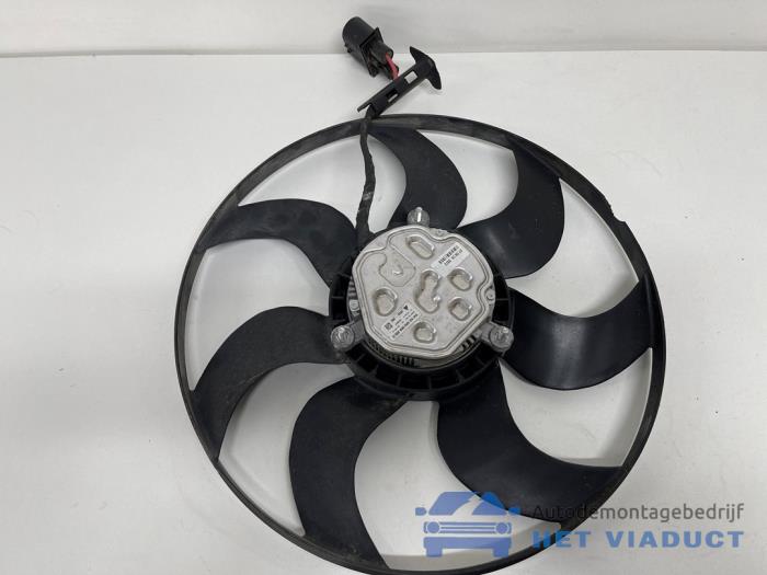 Używane Wentylator Skoda Fabia III Combi (NJ5) 1.0 TSI 12V Cena € 30,00 Procedura marży oferowane przez Het Viaduct