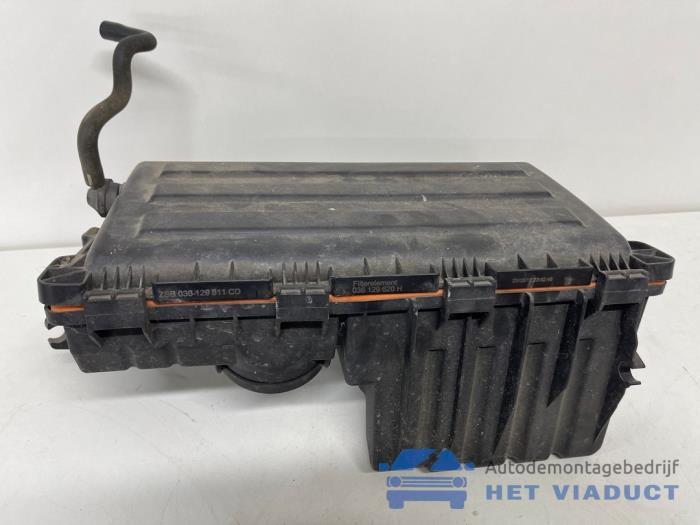 Begagnade Luftfilterhus Volkswagen Polo V (6R) 1.4 16V Pris € 30,00 Marginaltabell erbjuds av Het Viaduct