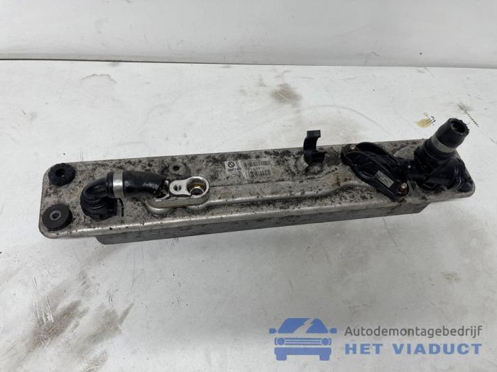 Gebrauchte Ölkühler BMW X5M (E70) 4.4i V8 Turbo 32V Preis € 50,00 Margenregelung angeboten von Het Viaduct