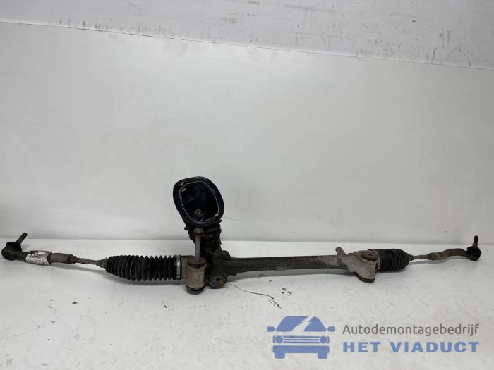 Begagnade Styrbox Toyota Aygo (B40) 1.0 12V VVT-i Pris € 100,00 Marginaltabell erbjuds av Het Viaduct