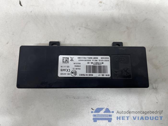 Używane Modul Bluetooth Peugeot Expert (V1/VA/VB/VE/VF/VT/VY) 2.0 Blue HDi 120 16V Cena € 40,00 Procedura marży oferowane przez Het Viaduct
