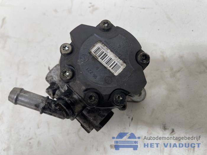 Usagé Pompe de direction Iveco New Daily VI 35C18, 40C18, 50C18, 65C18, 70C18, 35S18 Prix € 60,00 Règlement à la marge proposé par Het Viaduct