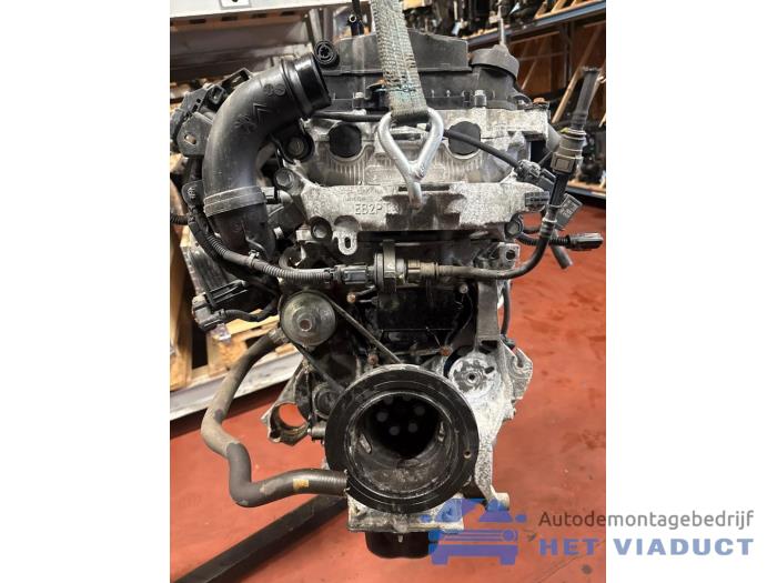 Silnik z Opel Crossland (X) 1.2 Turbo 12V 2017