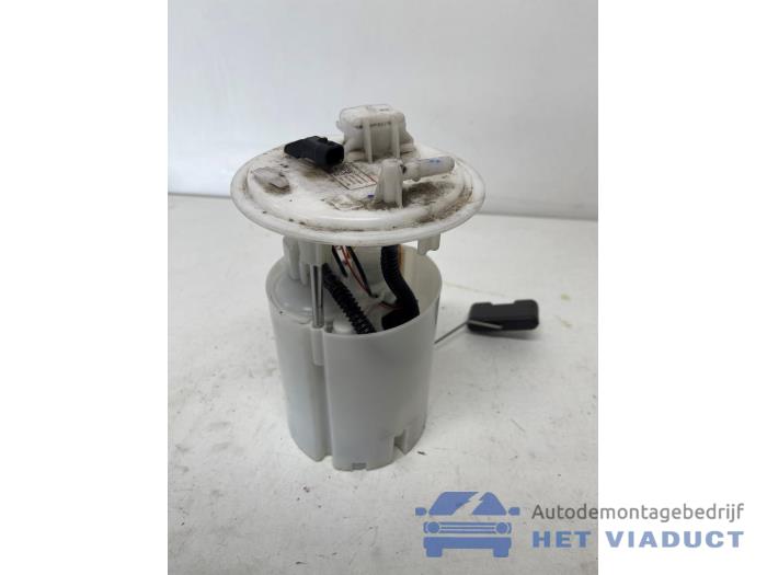 Gebrauchte Benzinpumpe Renault Megane IV (RFBB) 1.2 Energy TCE 100 Preis € 70,00 Margenregelung angeboten von Het Viaduct