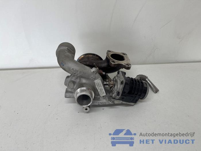 Usagé Turbo Opel Corsa F (UB/UH/UP) 1.2 Turbo 12V 100 Prix € 225,00 Règlement à la marge proposé par Het Viaduct
