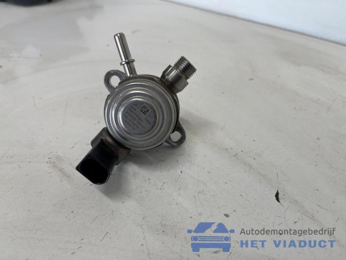 Usagé Pompe haute pression Audi A3 Sportback (8YA) 1.0 30 TFSI 12V Prix € 120,00 Règlement à la marge proposé par Het Viaduct