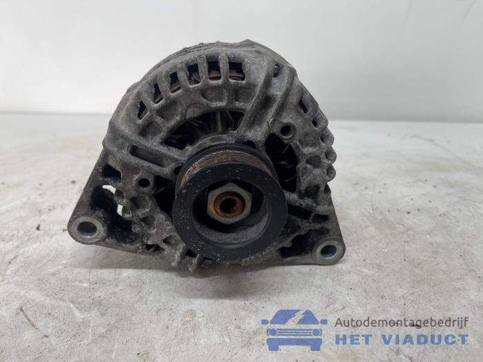 Gebrauchte Dynamo Opel Corsa D 1.2 ecoFLEX Preis € 30,00 Margenregelung angeboten von Het Viaduct