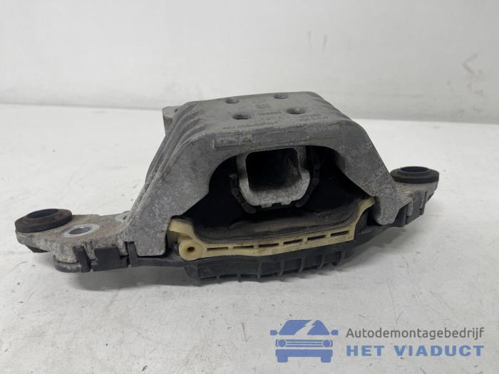 Gebrauchte Motorlager Opel Astra K Sports Tourer 1.6 CDTI 110 16V Preis € 30,00 Margenregelung angeboten von Het Viaduct