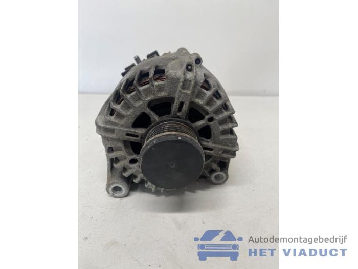 Begagnade Dynamo BMW 3 serie Touring (F31) 318d 2.0 16V Pris € 60,00 Marginaltabell erbjuds av Het Viaduct