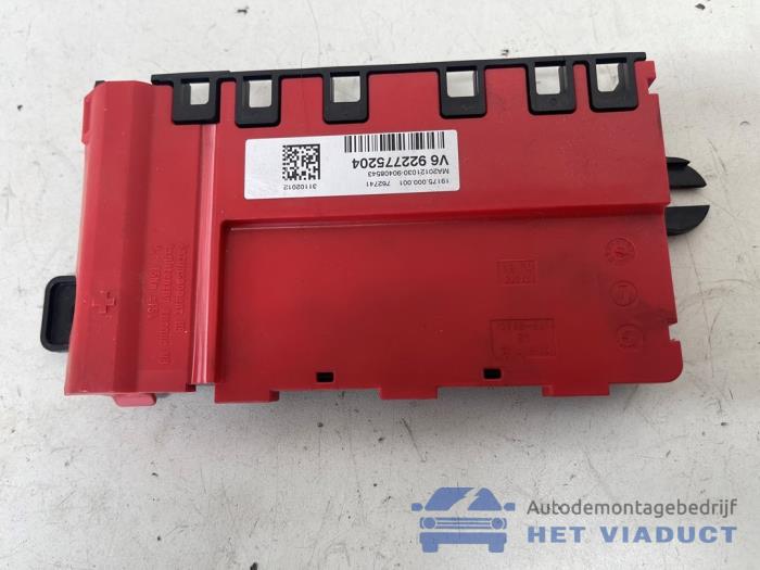 Gebrauchte Stromverteiler BMW 3 serie Touring (F31) 318d 2.0 16V Preis € 25,00 Margenregelung angeboten von Het Viaduct