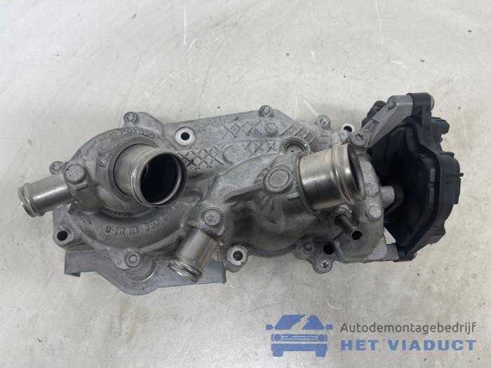 Używane Pompa wodna Audi Q2 (GAB/GAG) 1.5 35 TFSI 16V Cena € 50,00 Procedura marży oferowane przez Het Viaduct