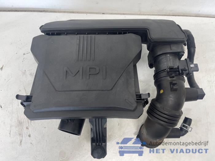 Begagnade Luftfilterhus Hyundai i10 1.2 16V Pris € 100,00 Marginaltabell erbjuds av Het Viaduct