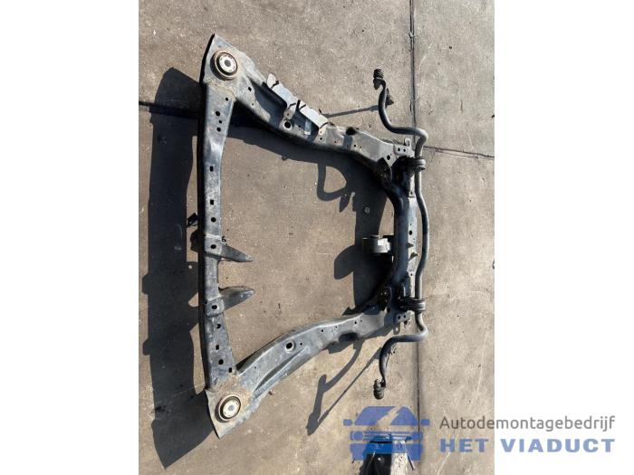 Used Subframe Opel Insignia Sports Tourer 2.0 CDTI 16V 4x4 Price € 350,00 Margin scheme offered by Het Viaduct