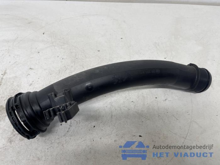 Usagé Tube intercooler Peugeot 208 II (UB/UH/UP) 1.2 Vti 12V PureTech 130 Prix € 20,00 Règlement à la marge proposé par Het Viaduct