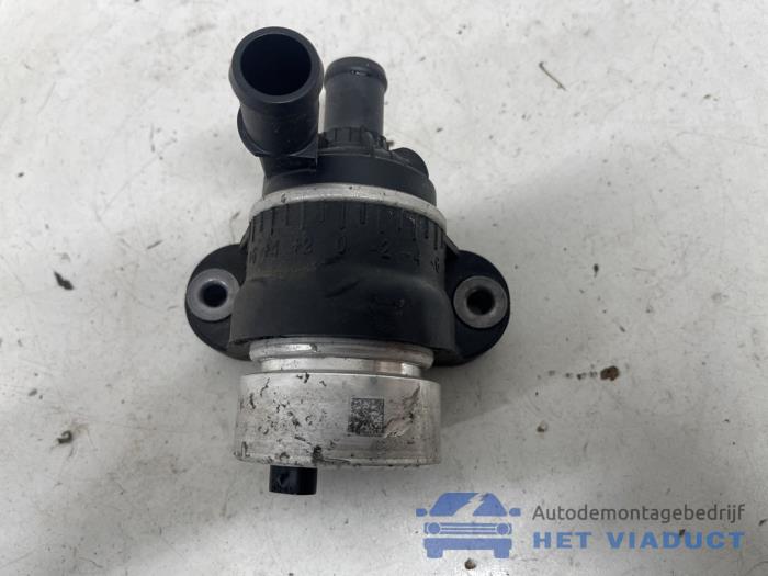 Begagnade Extra vattenpump Audi A4 Avant (B9) Pris € 100,00 Marginaltabell erbjuds av Het Viaduct
