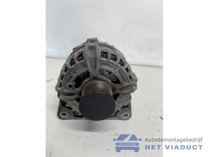 Begagnade Dynamo Nissan Pulsar (C13) 1.2 DIG-T 16V Pris € 40,00 Marginaltabell erbjuds av Het Viaduct