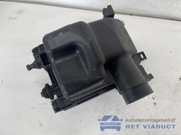 Begagnade Luftfilterhus Nissan Pulsar (C13) 1.2 DIG-T 16V Pris € 30,00 Marginaltabell erbjuds av Het Viaduct