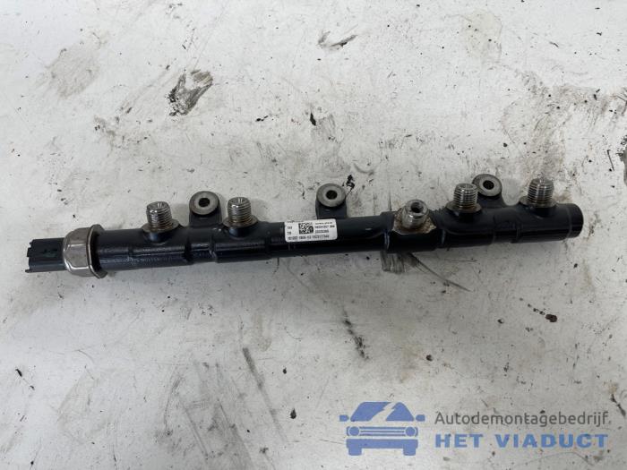 Usagé Système d'injection Renault Master III (FV) 2.3 dCi 135 16V FWD Prix € 50,00 Règlement à la marge proposé par Het Viaduct