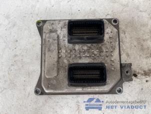 Engine management computer from a Opel Zafira (M75) 1.8 16V Ecotec 2011
