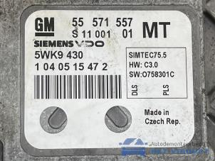 Engine management computer from a Opel Zafira (M75) 1.8 16V Ecotec 2011
