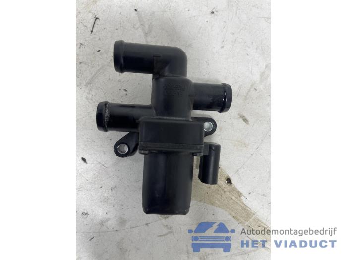 Begagnade Extra vattenpump Audi SQ5 (8RB) 3.0 TDI V6 24V Pris € 25,00 Marginaltabell erbjuds av Het Viaduct