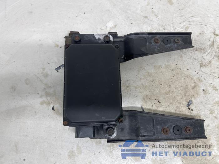 Begagnade Radarsensor Ford Kuga II (DM2) 2.0 TDCi 16V 180 4x4 Pris € 250,00 Marginaltabell erbjuds av Het Viaduct