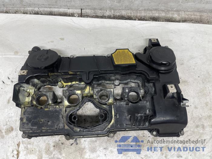 Gebrauchte Ventildeckel BMW 3 serie (E93) 320i 16V Preis € 40,00 Margenregelung angeboten von Het Viaduct