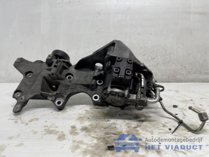 Usagé Pompe haute pression Seat Leon (KLB) 2.0 TDI 16V Prix € 250,00 Règlement à la marge proposé par Het Viaduct