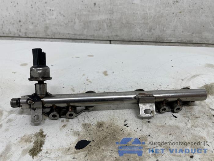 Usagé Système d'injection Renault Captur I (2R) 1.2 TCE 16V EDC Prix € 30,00 Règlement à la marge proposé par Het Viaduct